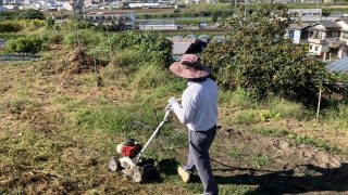 得意の草刈機が大活躍!